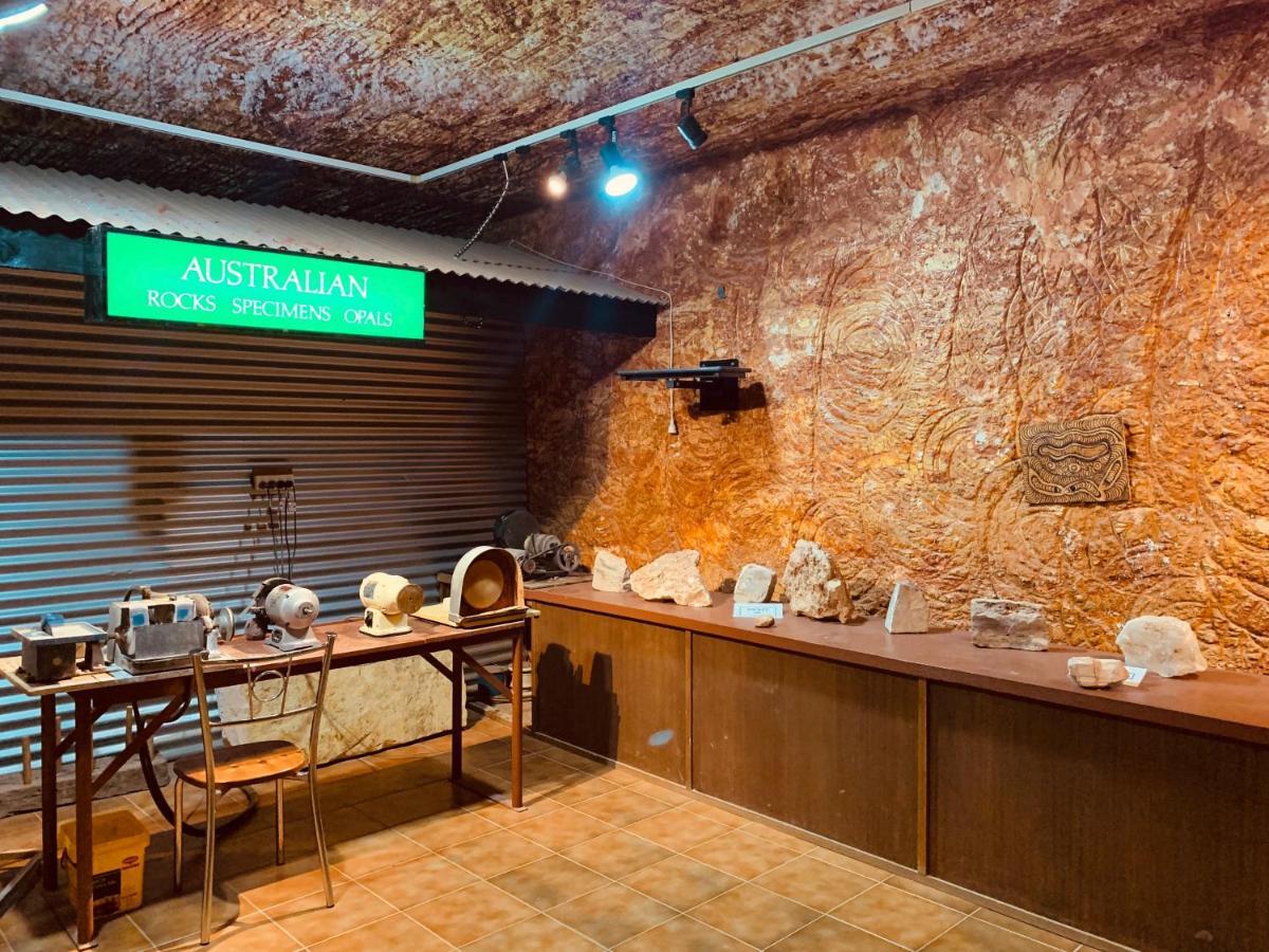 Desert Cave Hotel Кубър Педи Екстериор снимка